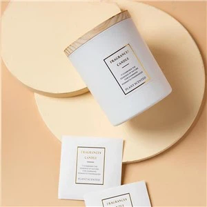 Vè Bouji Chandèl Jar ak kouvèti an bwa